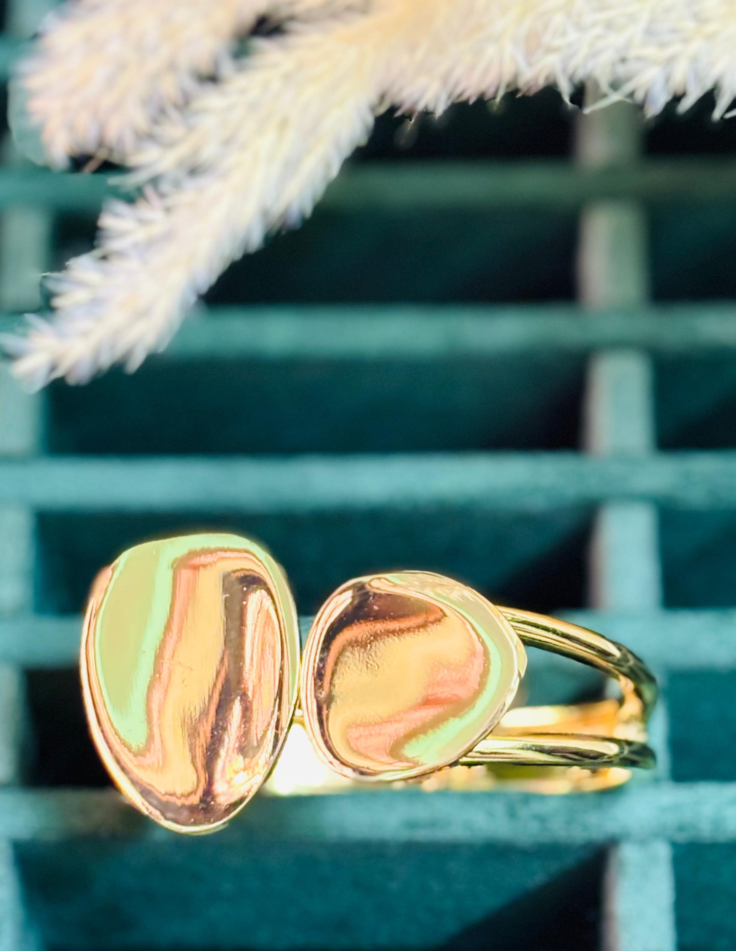 Artisan Embrace Cuff