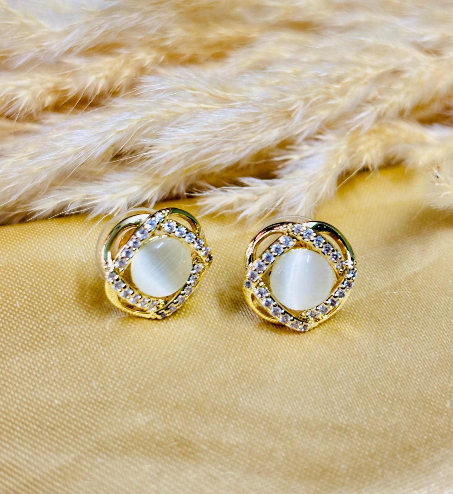 Radiant Zigzag Diamond Earrings in 18K Gold Plating