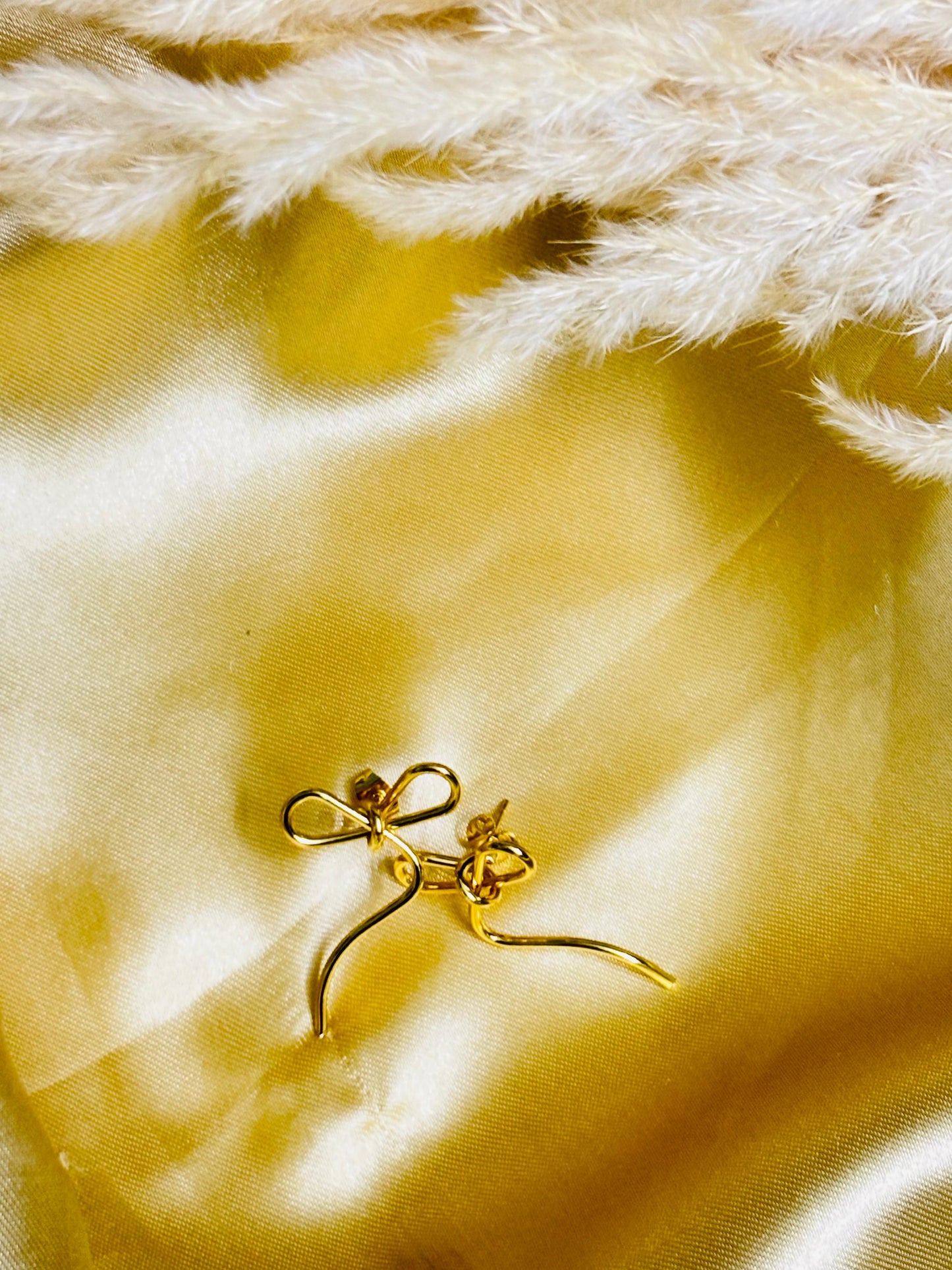 Harmonic Elegance String Bow Earrings