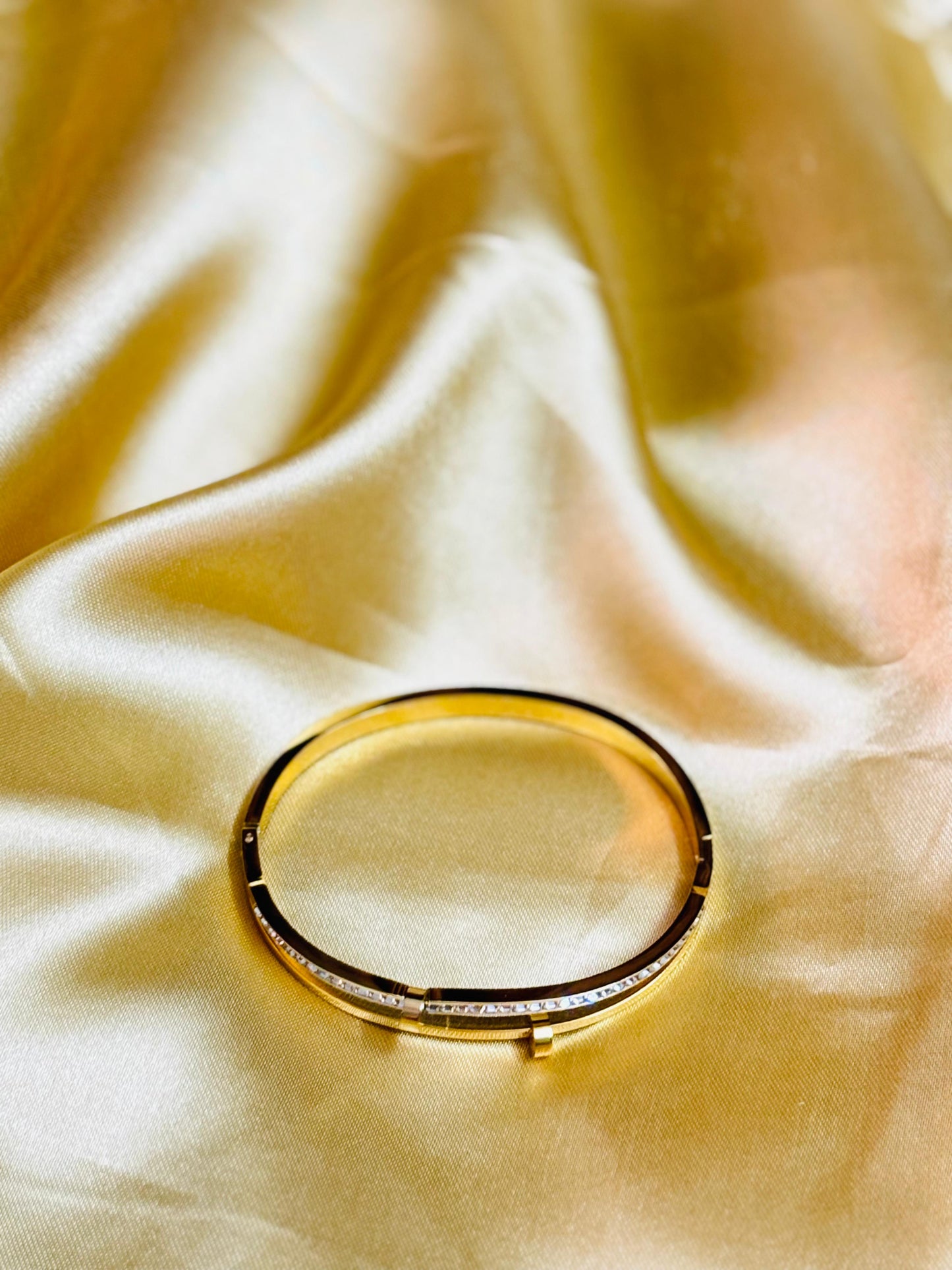 Celestial Duet Stone-Studded Bracelet