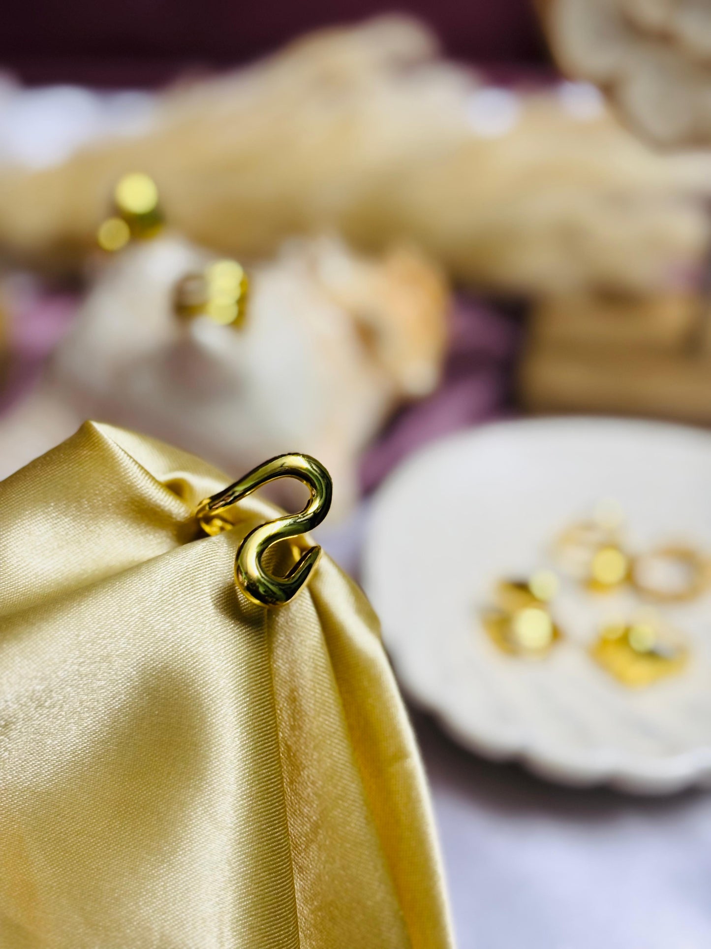 Adjustable Golden Sway Ring