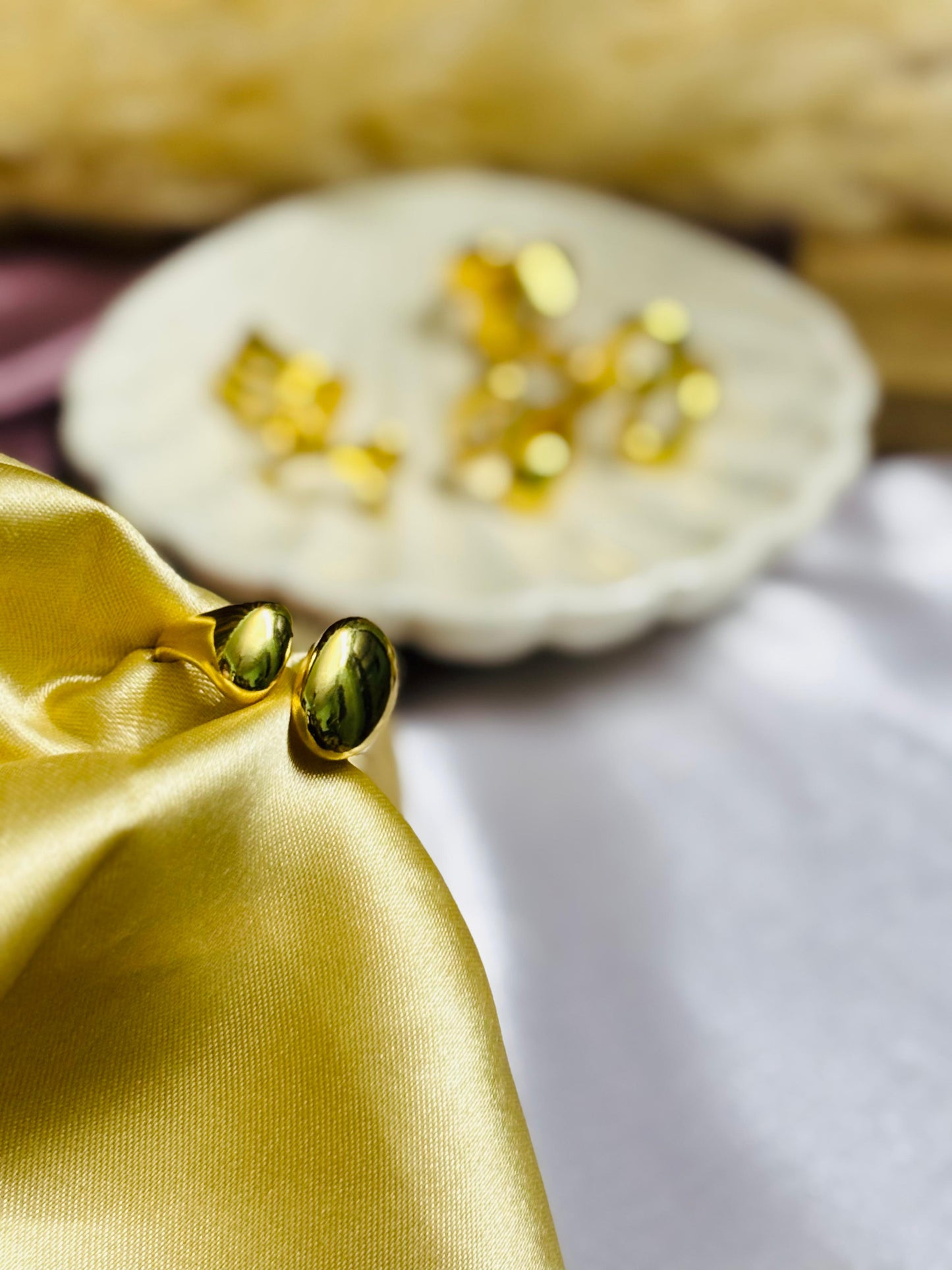 Adjustable Pebble Kiss Ring