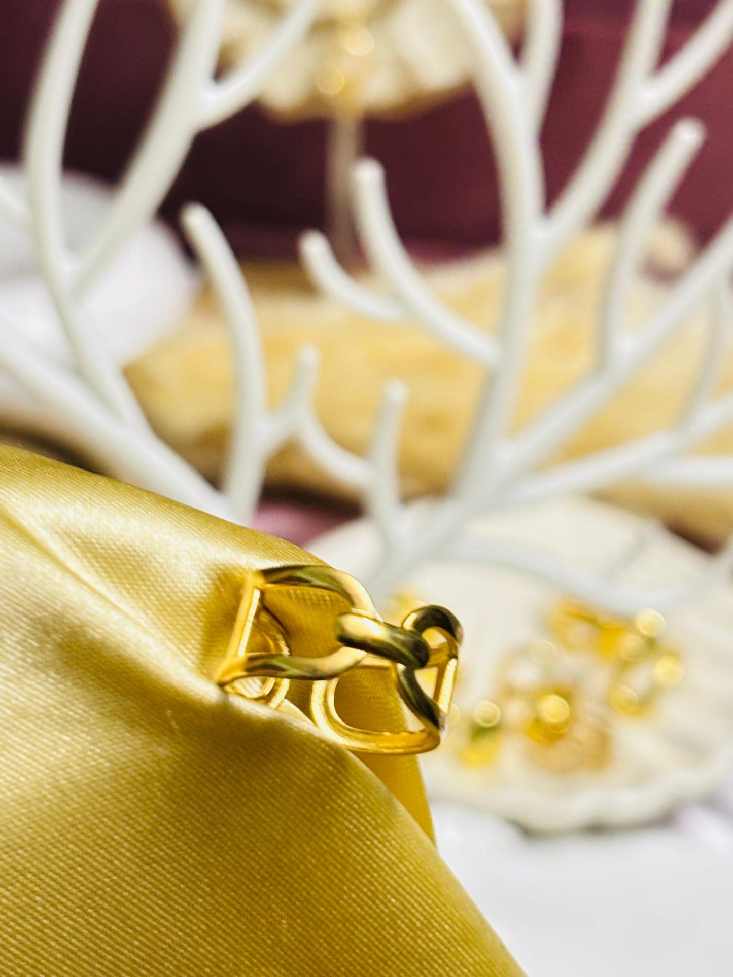 Adjustable Lock & Luxe Ring