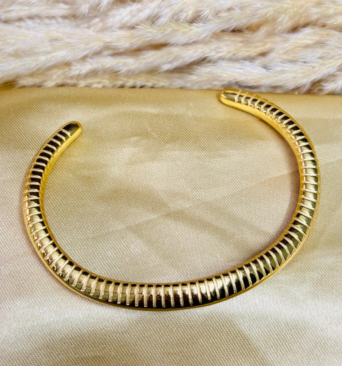 Serpent Elegance Hand Cuff