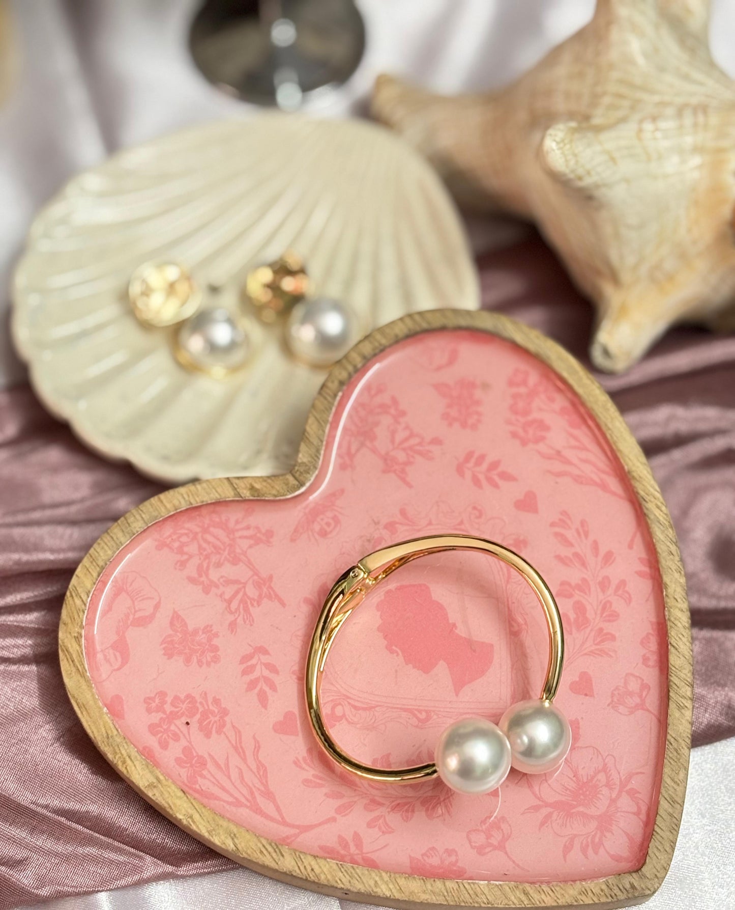 Dual Pearl Elegance Bracelet