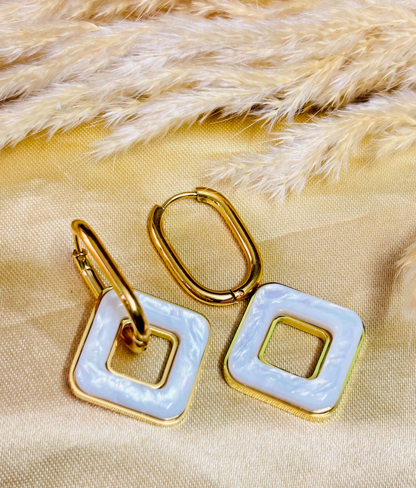 Dual-Style Raisin Tops