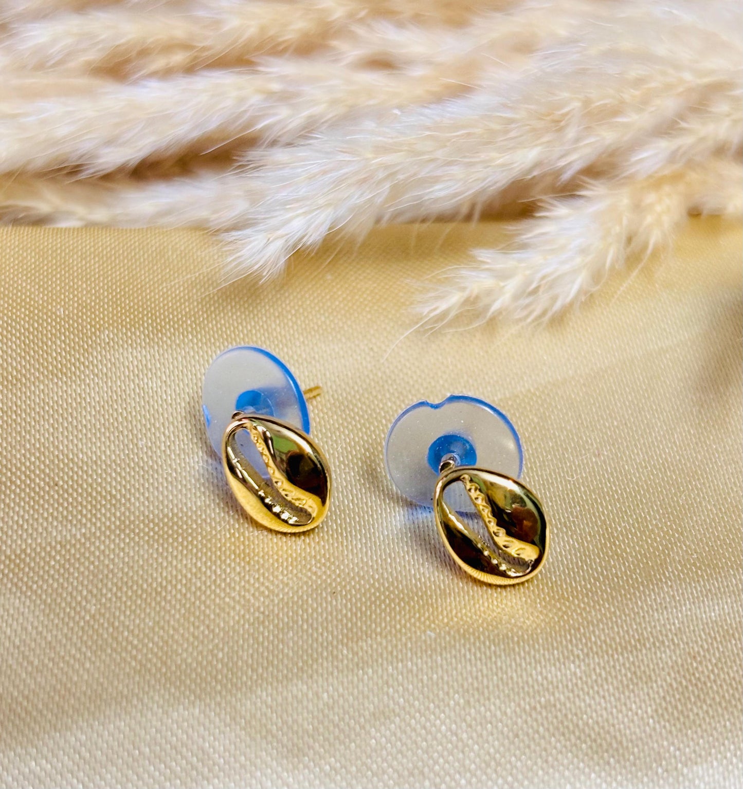 Verdant Bean Elegance Studs