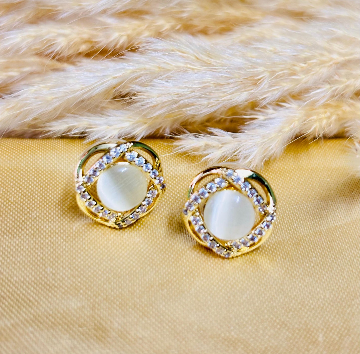 Radiant Zigzag Diamond Earrings in 18K Gold Plating