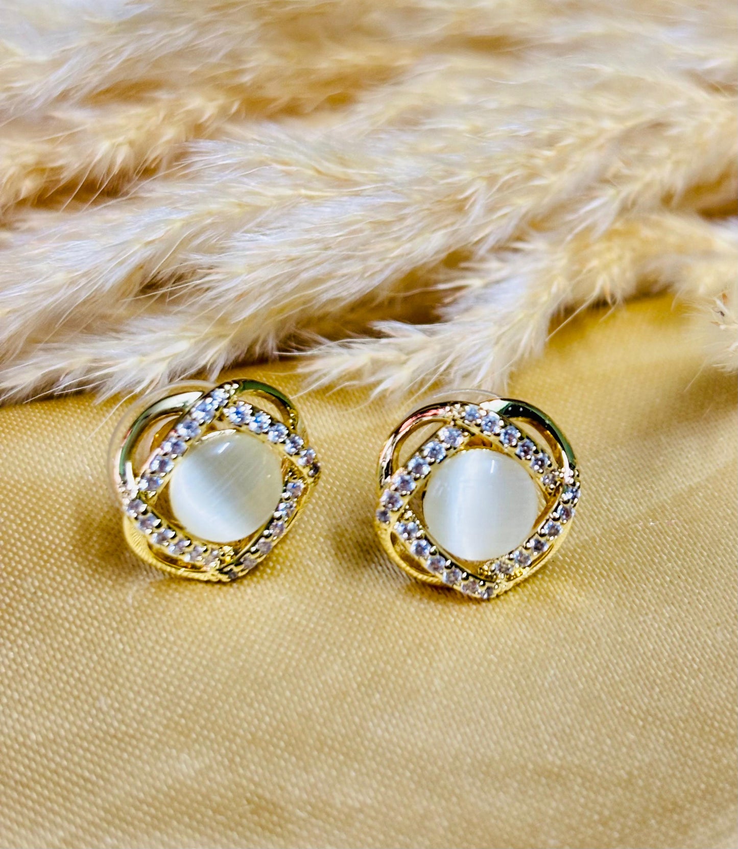 Radiant Zigzag Diamond Earrings in 18K Gold Plating