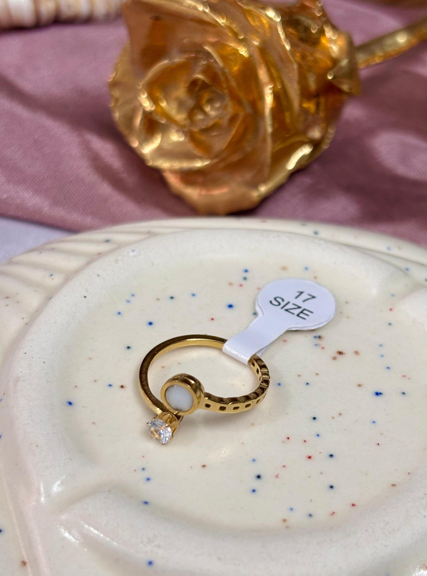 Elegant Gemstone & Raisin Drop Ring