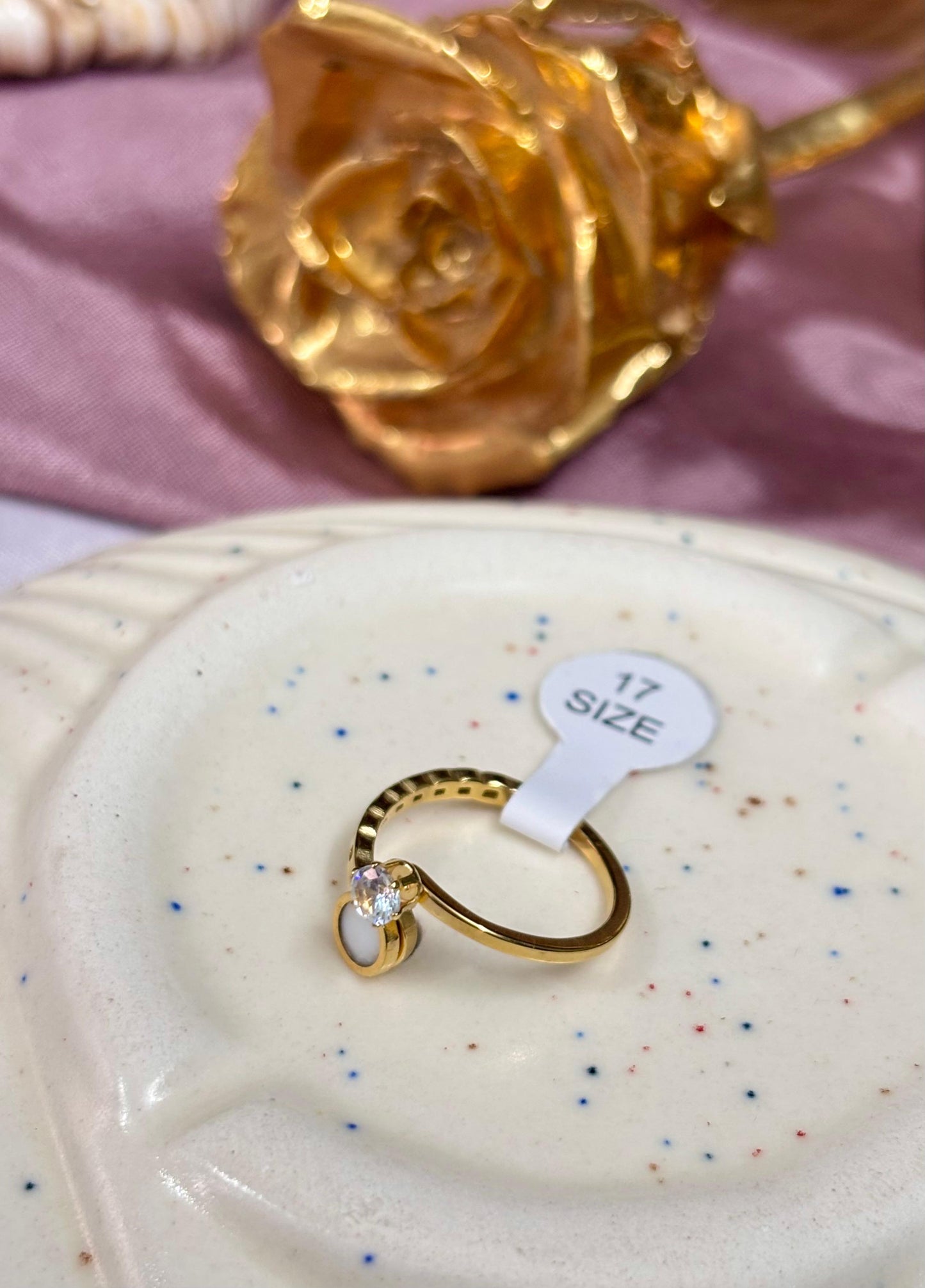 Elegant Gemstone & Raisin Drop Ring