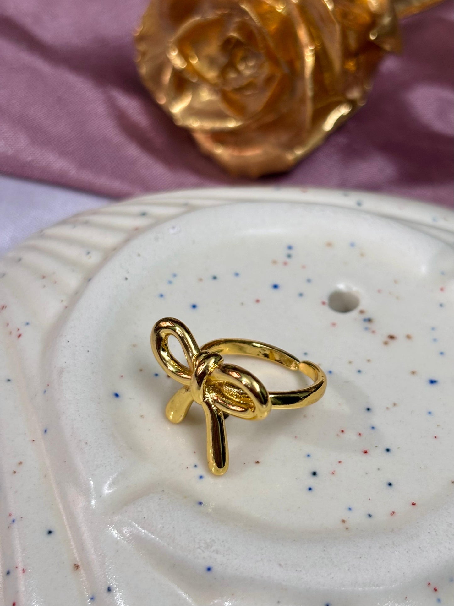 Elegance Arc Bow Ring